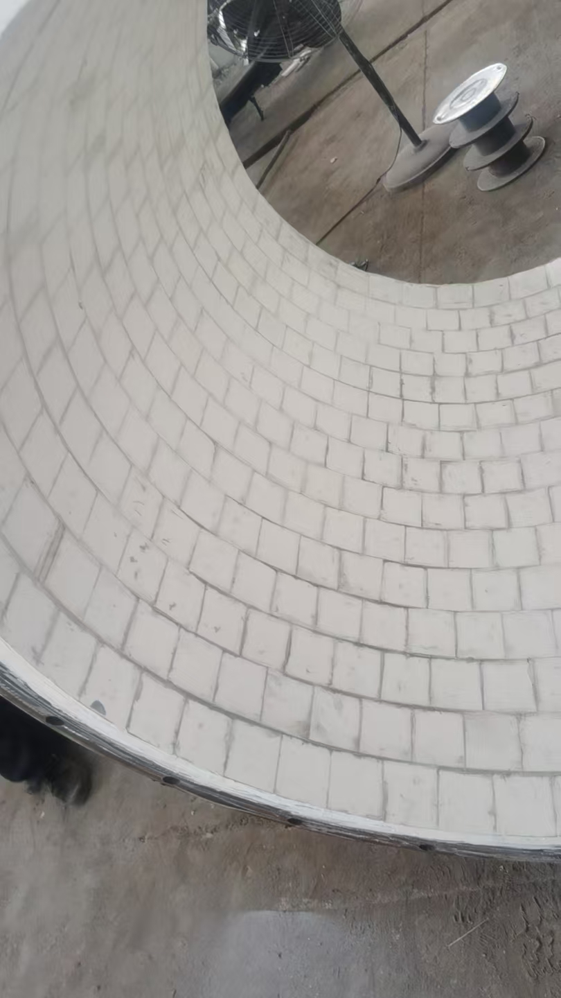 Supplied photograph: ceramic lining detail